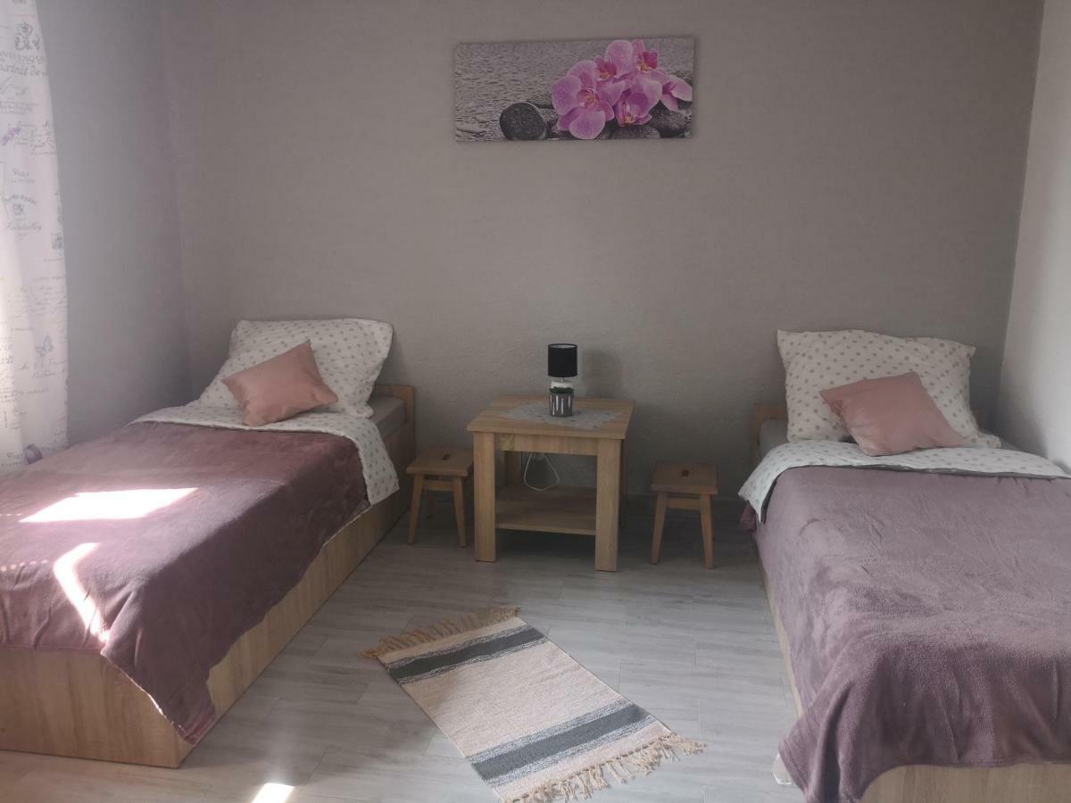 Gosciniec Mariola Villa Czluchow Ngoại thất bức ảnh